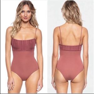 Tavik Scarlett Moderate Berry Slinky Rib One-Piece size L